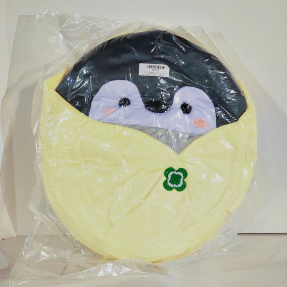 New Koupen-chan Big Penguin Wrap in Blanket Plush Japan Toreba Exclusive 35cm - Picture 2 of 3